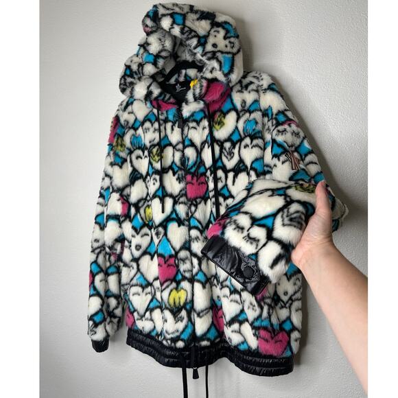 Moncler Grenoble White Heart Print Faux Fur Fuzzy Oversized Hoodie Jacket Large - Picture 3 of 16